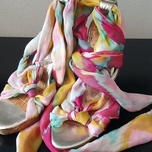 Bakers Tie Up the Leg Heels